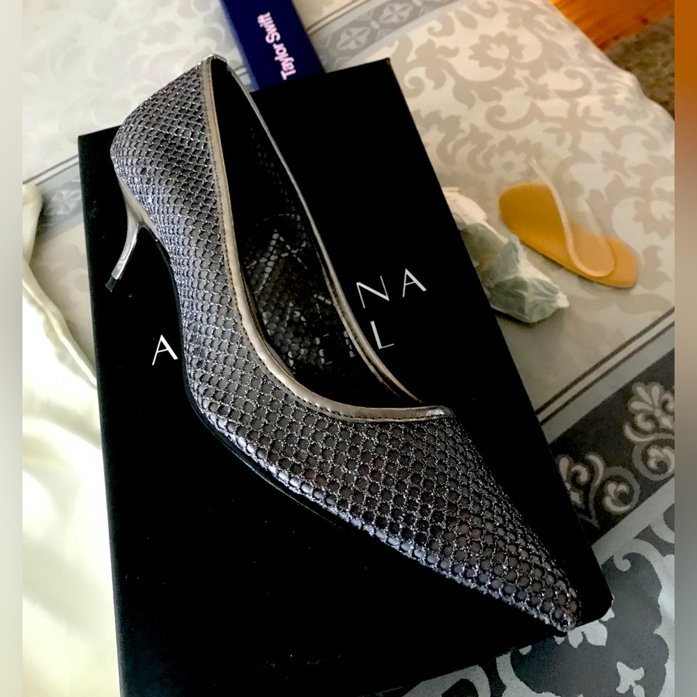 Size 9.5 sliver heels